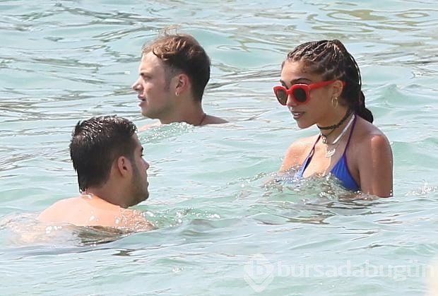 Lourdes Leon tatile devam ediyor