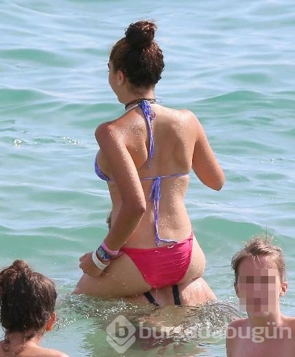 Lourdes Leon tatile devam ediyor