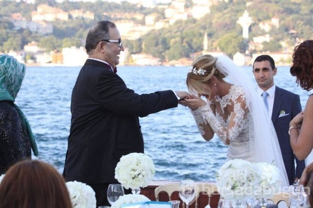 Petek anne olmak için tedaviye başladı