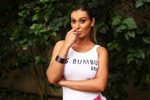 Miss BumBum adaylarının çılgın maçı!...