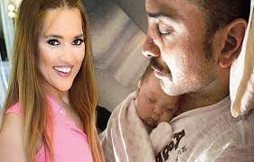 Demet Akalın bebeğini düşürdü