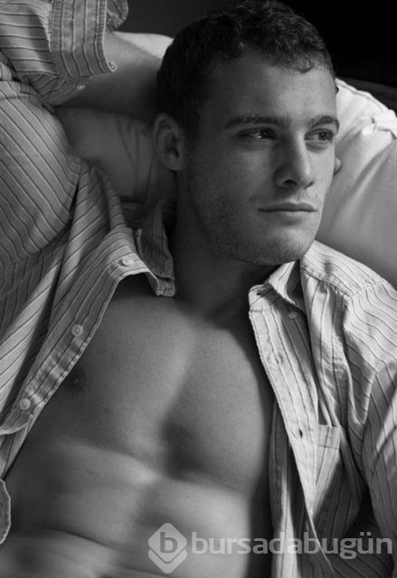 Kerem Bursin'in hiç bilinmeyen yönü!