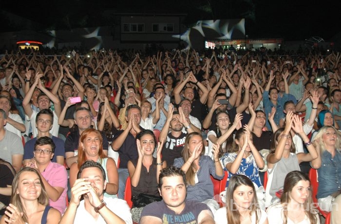 Fettah  Can Bursalı hayranlarıyla buluştu...