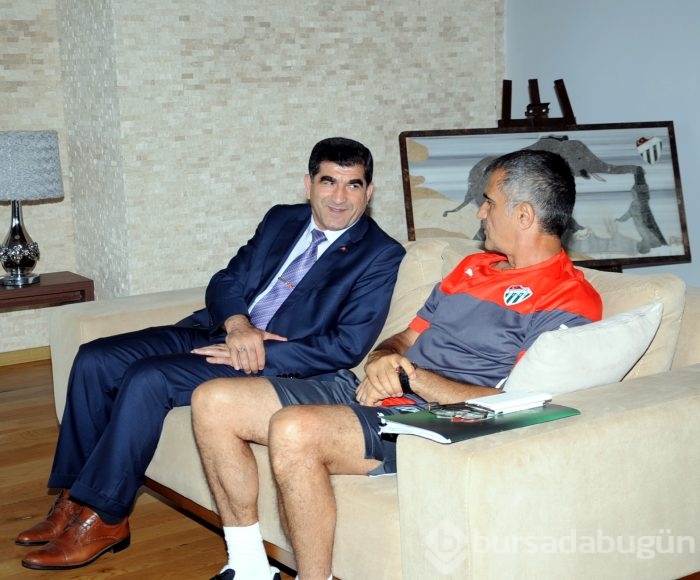 Emniyet müdürü Durmuşlar'dan Bursaspor'a ziyaret