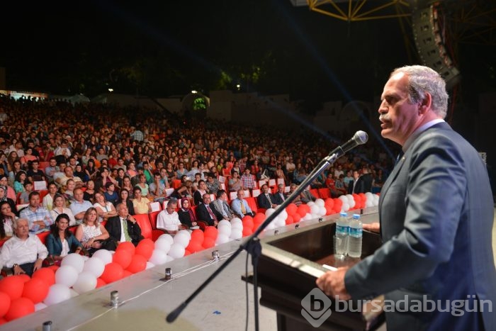 Kent Gönüllüleri'nde 'İrem Derici' coşkusu...