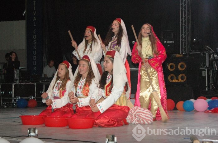 Kent Gönüllüleri'nde 'İrem Derici' coşkusu...