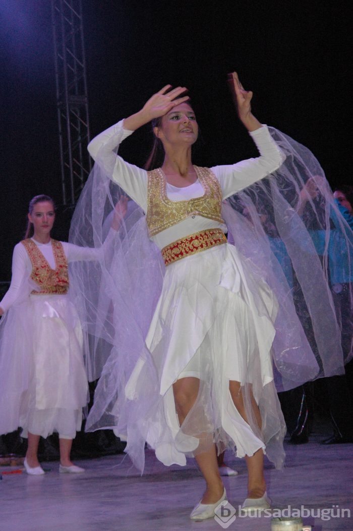 Kent Gönüllüleri'nde 'İrem Derici' coşkusu...