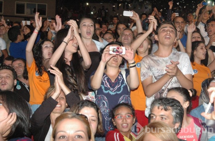 Kent Gönüllüleri'nde 'İrem Derici' coşkusu...