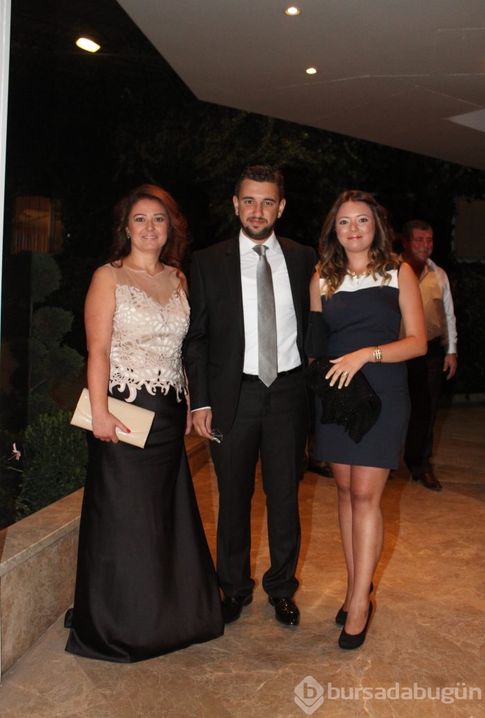 Sevgi Kürekçi ile Reşat Alper  Bir ömür mutluluğa 'evet' dedi...