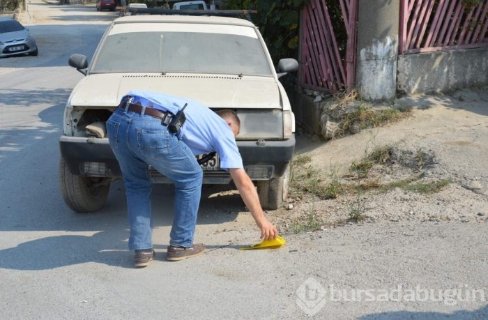 Bursa'da tamir için bir arabanın altındayken silahlı saldırıya uğradı!