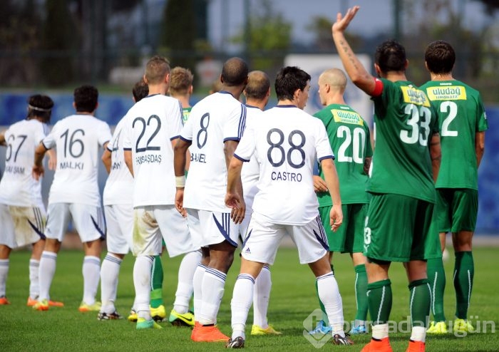 Bursaspor Kasımpaşa'yı geçemedi
