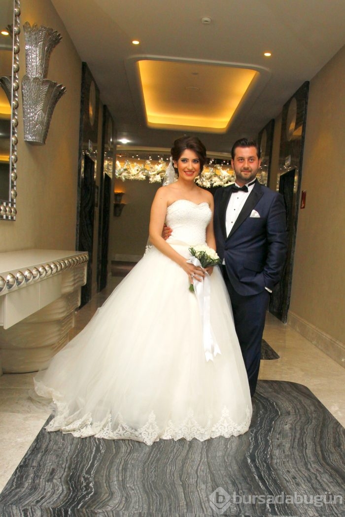 Ali İhsan Korgavuş ile Burcu Dilek evlendi...