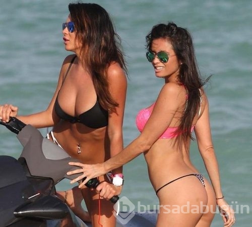 Karina Jelinek, bekarlık  sultanlık diyor...