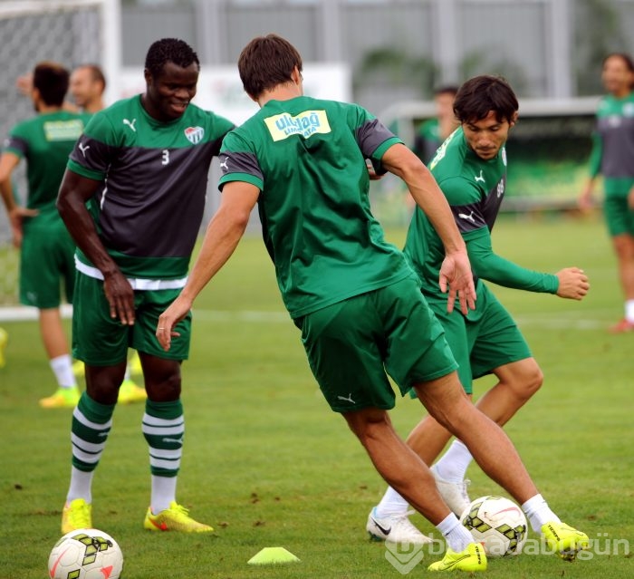 Bursaspor'da neşeli antrenman