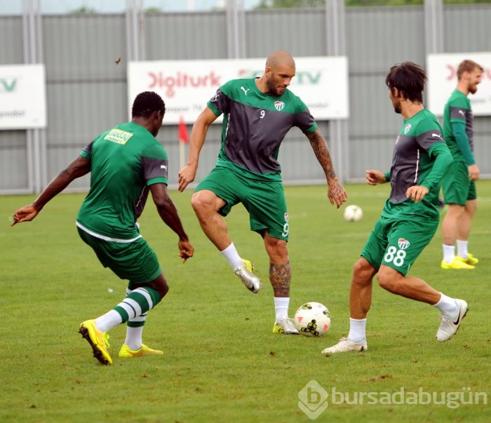 Bursaspor'da neşeli antrenman