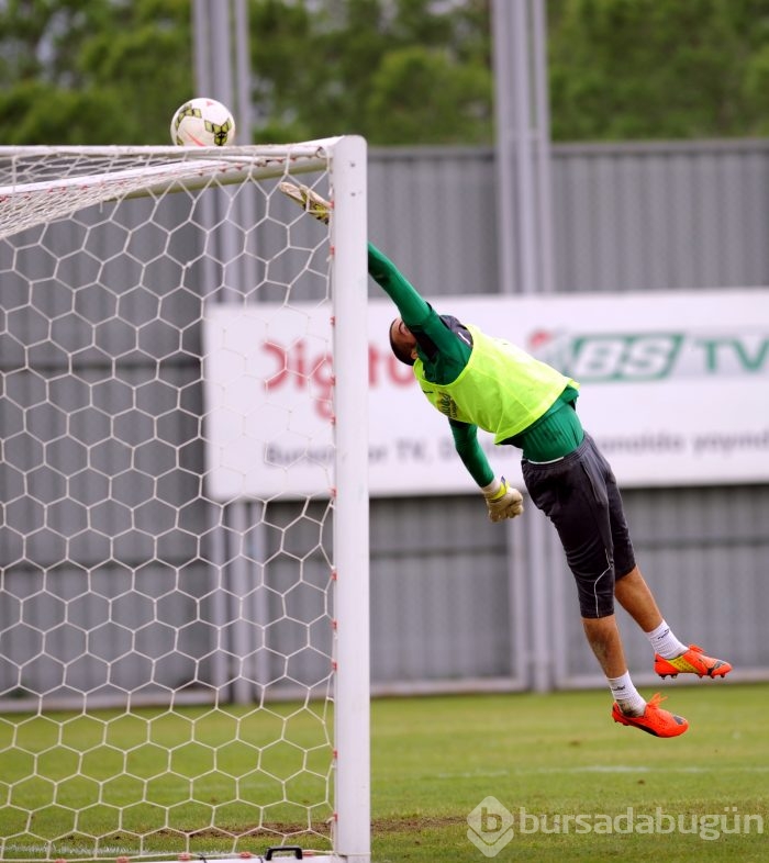 Bursaspor'da neşeli antrenman