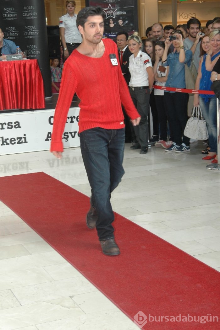 Model Of Celebrity, Carrefour Bursa AVM'de