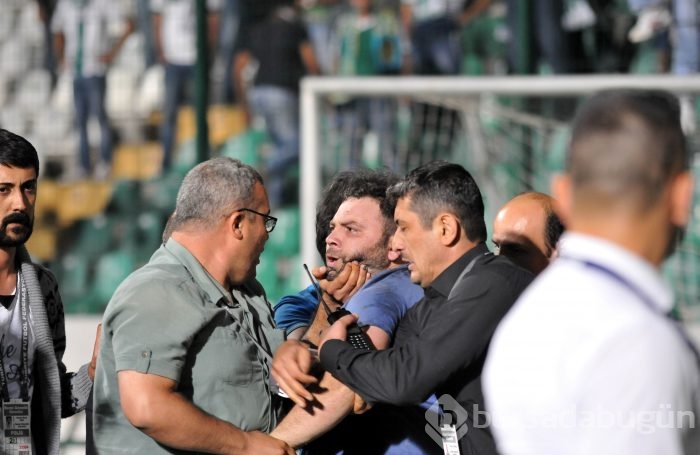 Bursa'da maç sonunda ortalık karıştı!