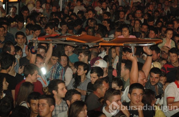 Fanta Gençlik festivali'nde Hadise çıktı...
