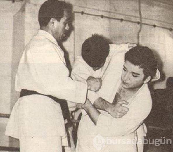 Ölümünün yıl dönümünde 63 özel fotoğrafla Zeki Müren...