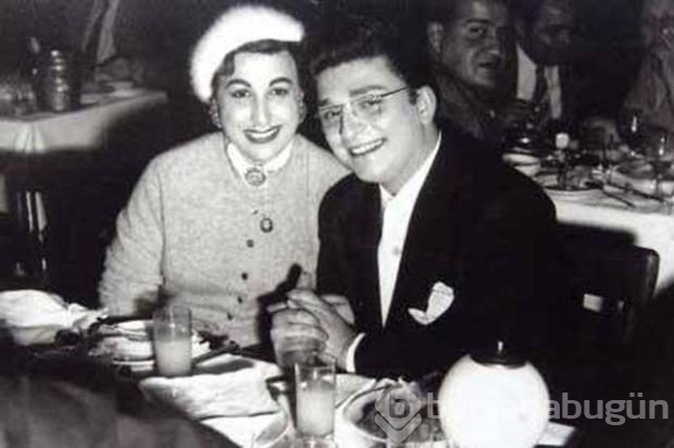Ölümünün yıl dönümünde 63 özel fotoğrafla Zeki Müren...