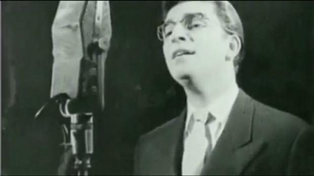 Ölümünün yıl dönümünde 63 özel fotoğrafla Zeki Müren...