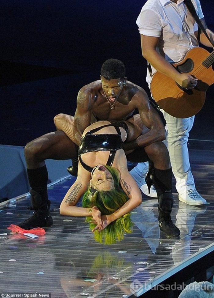Lady Gaga çıldırdı!