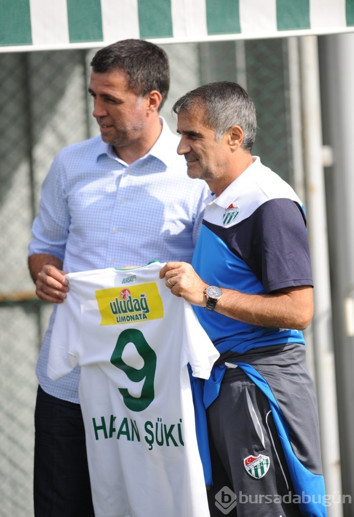 Hakan Şükür'den Ozan Tufan'a özel ilgi!