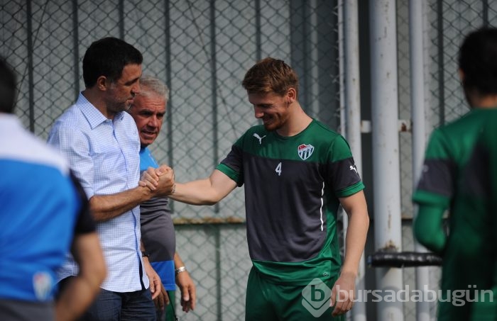 Hakan Şükür'den Ozan Tufan'a özel ilgi!