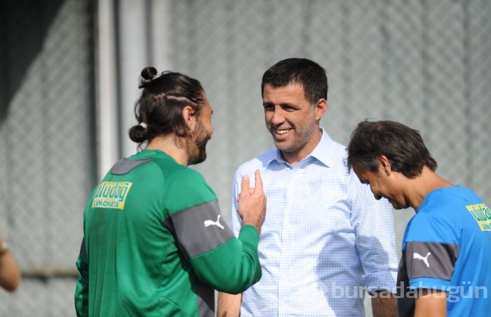 Hakan Şükür'den Ozan Tufan'a özel ilgi!