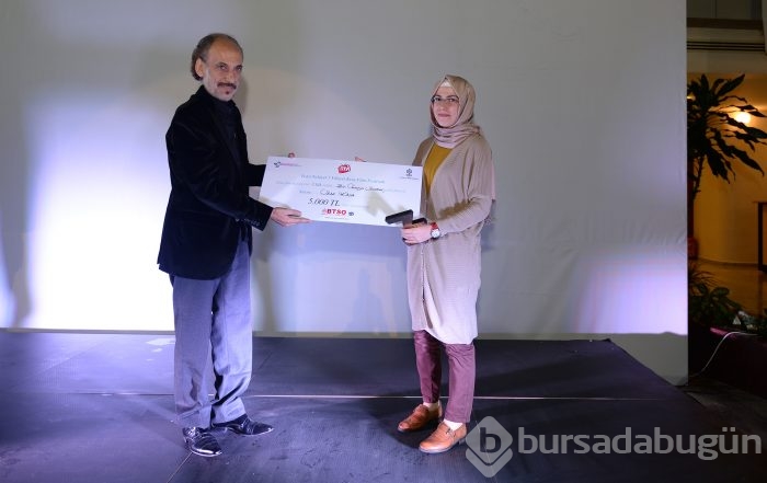 Genç Sinemacılar Ödüllerini aldı...