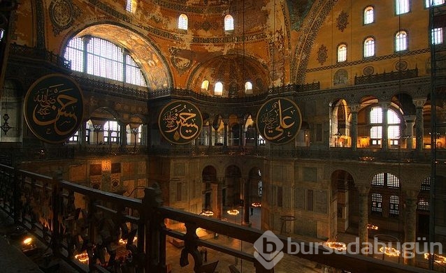 Ayasofya'nın sırları bakın nelermiş...
