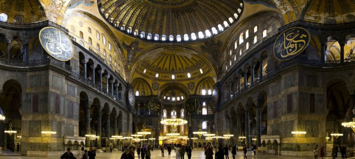 Ayasofya'nın sırları bakın nelermiş...