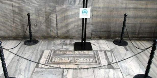 Ayasofya'nın sırları bakın nelermiş...