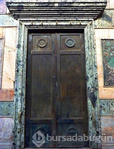 Ayasofya'nın sırları bakın nelermiş...