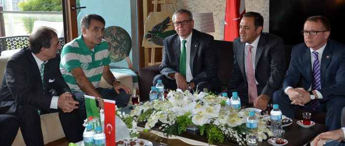 Bursaspor'da coşku dolu Bayramlaşma