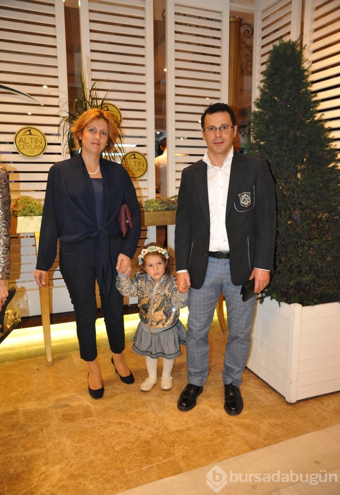 Mina Nurçin Karaağaç ve Özgür Aras'ın mutlu günü...