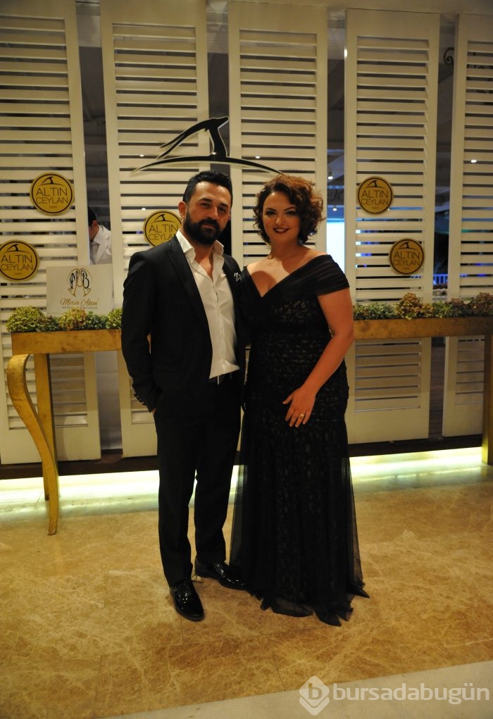 Mina Nurçin Karaağaç ve Özgür Aras'ın mutlu günü...