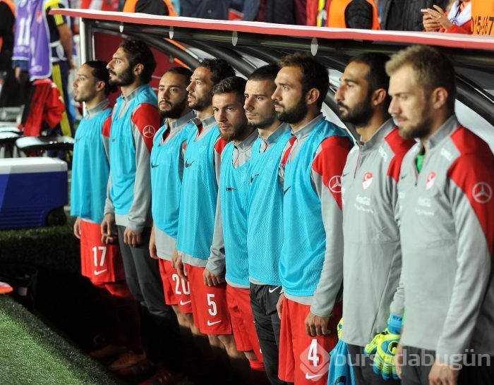 Milli takımın yüzü yine gülmedi!