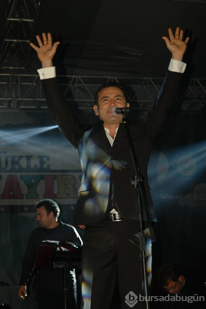 Görükle Balkan Panayırı'nda Ferhat Göçer coşkusu...