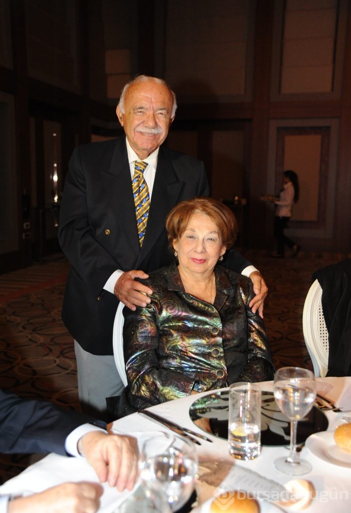 Fulya İğrek ve Türker Tosun evliliğe ilk adımı attı...