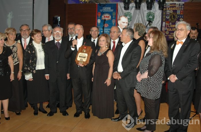 Lions'lar Cumhuriyetin 91. Yılını coşku içinde kutladı...