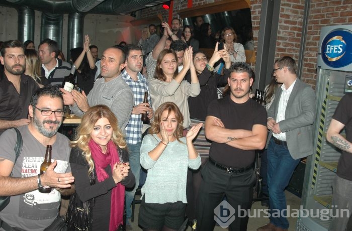 Bursa geceleri bu hafta sonunda da hızını kesmedi...