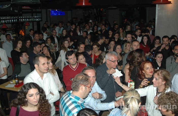 Bursa geceleri bu hafta sonunda da hızını kesmedi...