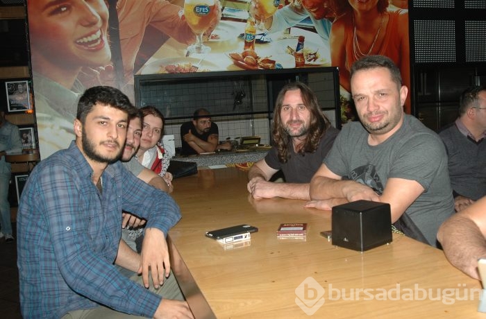 Bursa geceleri bu hafta sonunda da hızını kesmedi...
