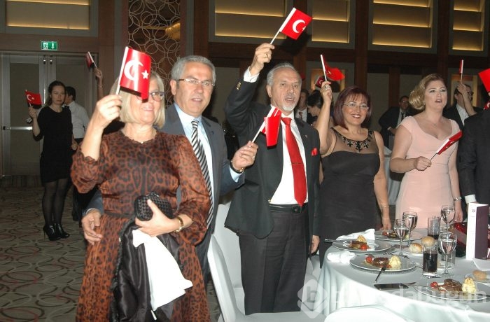 BUİKAD Cumhuriyetin 91. Yıldönümünü coşku içinde kutladı...