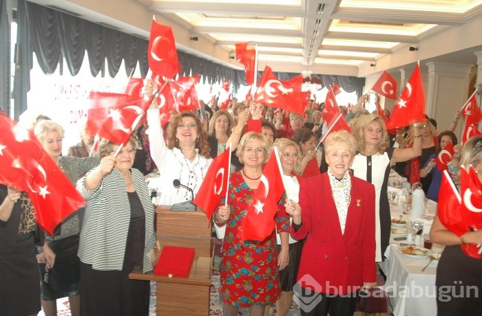 Cumhuriyetin 91. Yıldönümünü coşku içinde  kutladılar...