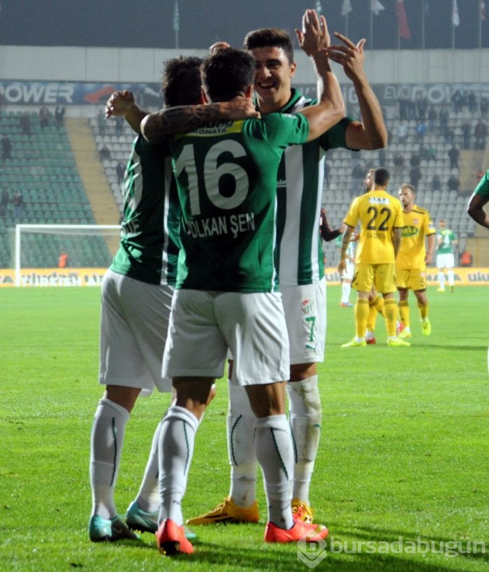 Timsah Sivas'a da acımadı!