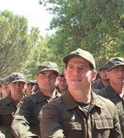 Ünlülerin askerlik halleri