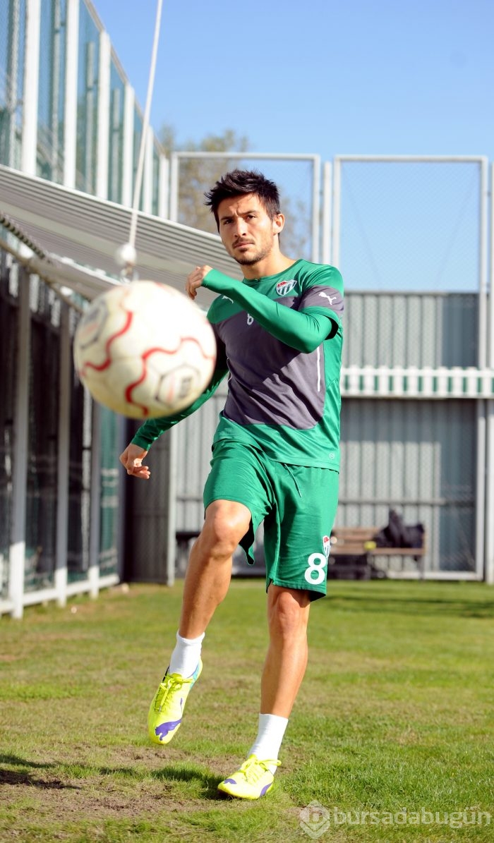 "Oynadığımız futbolla zirve adayı olduğumuzu gösterdik"